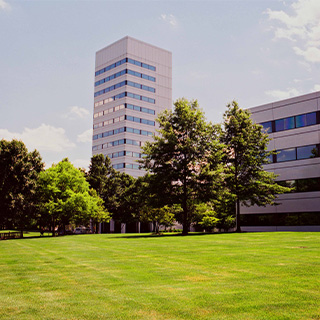 Milestone: Company building 3. Image courtesy: Johnson & Johnson Archives (photo)